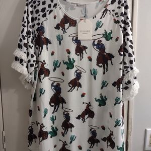 NWT Cellabie rodeo top